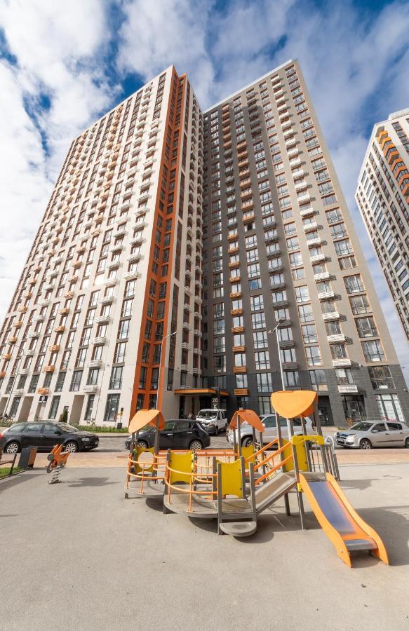 Лучшие Апартаменты На 2 Этаже В Жк Seven เคียฟ ภายนอก รูปภาพ